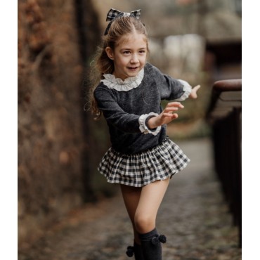 Conjunto niña cuadros...